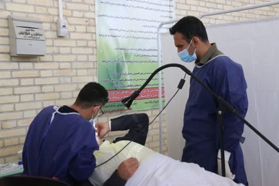 مهربانی در زندان رفسنجان/ 750 خدمت جهادی به خانواده های زندانیان 