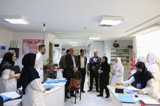 بازدید نوروزی رییس دانشگاه علوم پزشکی رفسنجان از بیمارستان مرادی و زایشگاه نیک نفس 