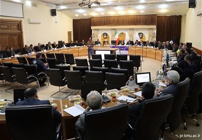 تاکید مجمع سلامت استان کرمان بر توسعه همکاری‌های بین‌بخشی در تمامی بخش‌های دولتی و غیردولتی